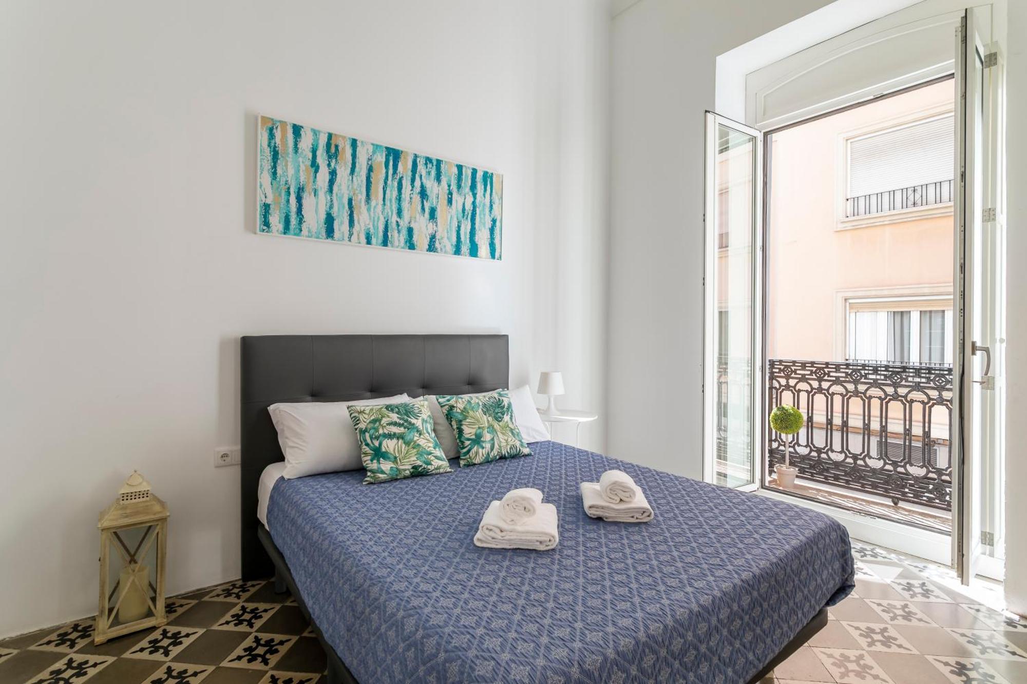 Apartamentos Teatro Alicante Eksteriør billede